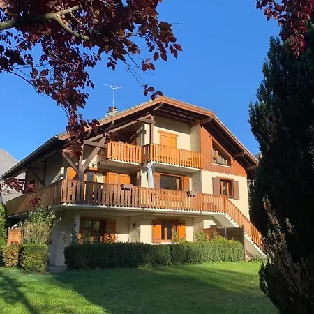 Les Ecrins Le Bourg-dʼOisans